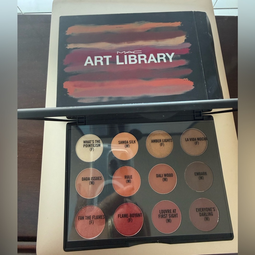 MAC Cosmetics Art Library Eyeshadow Palette - Warm Neutrals
